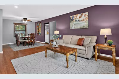 2550 N Springdale Rd, Brookfield, WI 53045 - Photo 5
