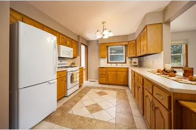 1415  28th St, La Crosse, WI 54601 - Photo 9