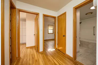 1415  28th St, La Crosse, WI 54601 - Photo 13