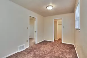 2254 S 75th St, West Allis, WI 53219 - Photo 13