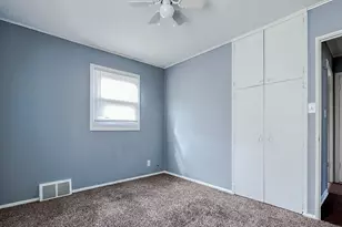 431 S 88th St, Milwaukee, WI 53214 - Photo 17