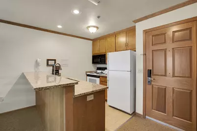 101  Osthoff Ave #262, Elkhart Lake, WI 53020 - Photo 3
