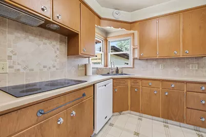 415 N 6th Ave, Onalaska, WI 54650 - Photo 11