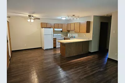 2521  Honey Lou Ct, Appleton, WI 54915 - Photo 7