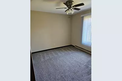 2521  Honey Lou Ct, Appleton, WI 54915 - Photo 11