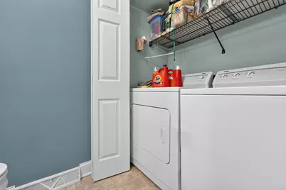 3723  Cheyenne Ct, Racine, WI 53404 - Photo 13
