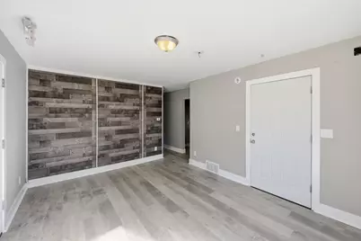 6160 N 36th St #6162, Milwaukee, WI 53209 - Photo 3