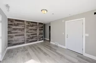 6160 N 36th St, Milwaukee, WI 53209 - Photo 3