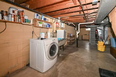7817 W Mt Vernon Ave, Milwaukee, WI 53213 - Photo 41