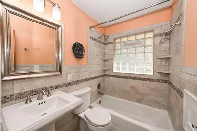 7817 W Mt Vernon Ave, Milwaukee, WI 53213 - Photo 19