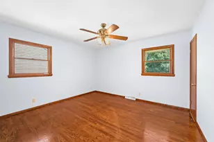 W148N8814 Jefferson Ave, Menomonee Falls, WI 53051 - Photo 15