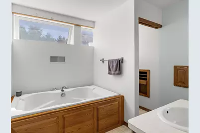 3709 S 15th St, Manitowoc, WI 54220 - Photo 19