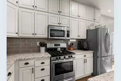 3709 S 15th St, Manitowoc, WI 54220 - Photo 5