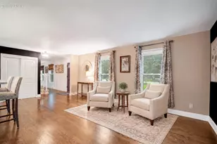 1626 Devonshire Dr, Cedarburg, WI 53012 - Photo 5