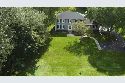 1626  Devonshire Dr, Cedarburg, WI 53012 - Photo 37