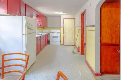 1327 W Orchard St, Milwaukee, WI 53204 - Photo 13