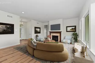 W214N4946 Casey Ct, Menomonee Falls, WI 53051 - Photo 5