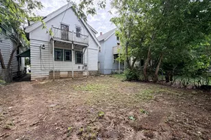 2022 W Keefe Ave, Milwaukee, WI 53206 - Photo 21