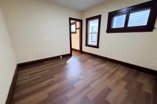 2022 W Keefe Ave, Milwaukee, WI 53206 - Photo 9