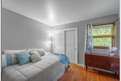 3606 E Norport Dr, Port Washington, WI 53074 - Photo 11