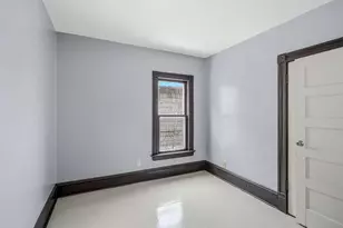 4722 W Garfield Ave, Milwaukee, WI 53208 - Photo 11
