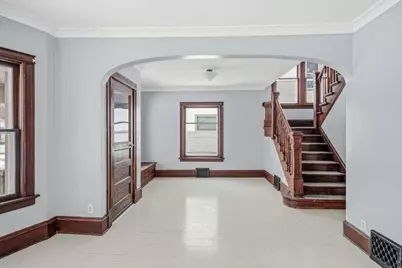 4722 W Garfield Ave, Milwaukee, WI 53208 - Photo 3