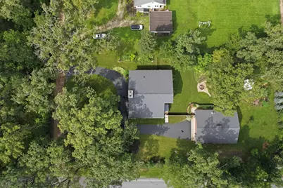 1404  Del Oaks Ln, Delavan, WI 53115 - Photo 43