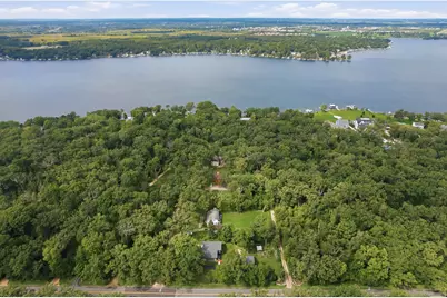 1404  Del Oaks Ln, Delavan, WI 53115 - Photo 49