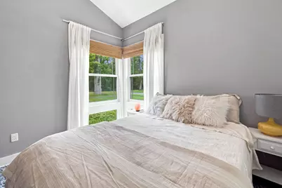 1404  Del Oaks Ln, Delavan, WI 53115 - Photo 23