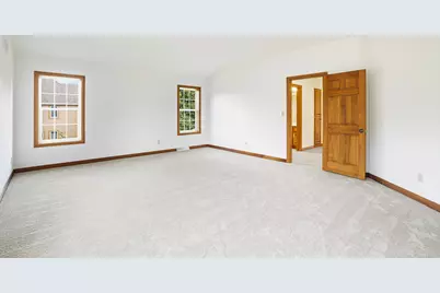 13620 W Eagle Trce, New Berlin, WI 53151 - Photo 25