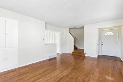 12305 W Diane Dr #12307, Wauwatosa, WI 53226 - Photo 3