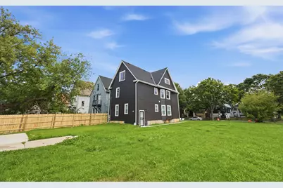 2935 N 28th St #2937, Milwaukee, WI 53210 - Photo 31