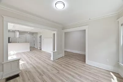 2935 N 28th St #2937, Milwaukee, WI 53210 - Photo 3