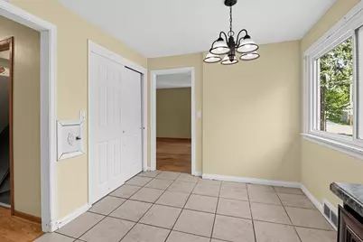 2605  James Blvd, Racine, WI 53403 - Photo 9