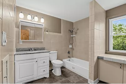 2605  James Blvd, Racine, WI 53403 - Photo 15