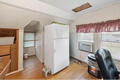 7410 N Teutonia Ave, Milwaukee, WI 53209 - Photo 19