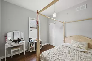 116 E Meinecke Ave, Milwaukee, WI 53212 - Photo 25