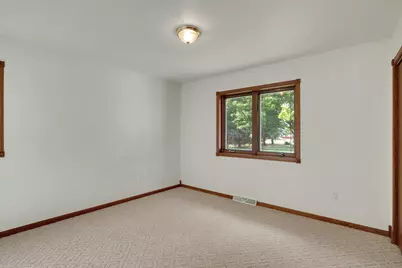 12120  Marken Rd, Meeme, WI 53042 - Photo 19