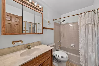 3560 S Oakdale Dr, New Berlin, WI 53151 - Photo 19