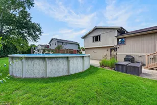 3560 S Oakdale Dr, New Berlin, WI 53151 - Photo 29