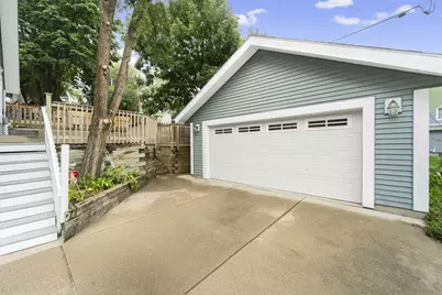 250 N 115th St, Wauwatosa, WI 53226 - Photo 19