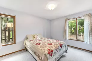250 N 115th St, Wauwatosa, WI 53226 - Photo 11