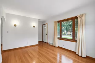 3923 N 78th St, Milwaukee, WI 53222 - Photo 3