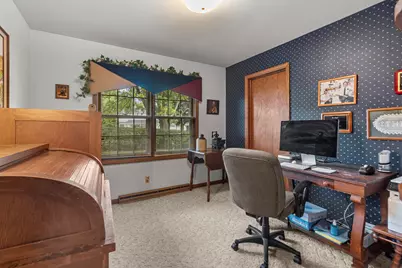 111 N Griffin St, Elkhorn, WI 53121 - Photo 7