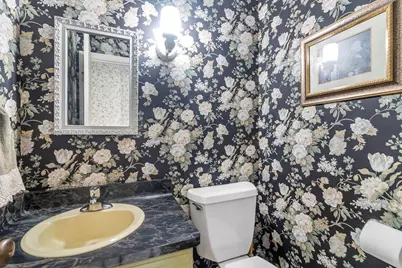 111 N Griffin St, Elkhorn, WI 53121 - Photo 15