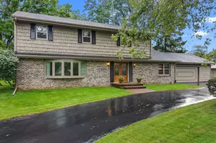 111 N Griffin St, Elkhorn, WI 53121 - Photo 1