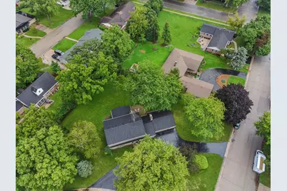 111 N Griffin St, Elkhorn, WI 53121 - Photo 29
