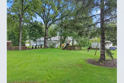 111 N Griffin St, Elkhorn, WI 53121 - Photo 25