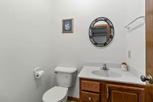 111 N Griffin St, Elkhorn, WI 53121 - Photo 19