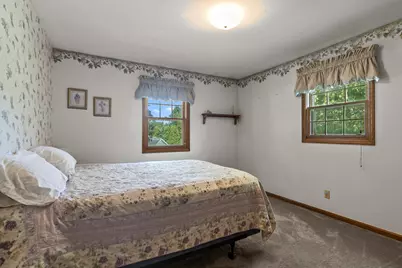 111 N Griffin St, Elkhorn, WI 53121 - Photo 11